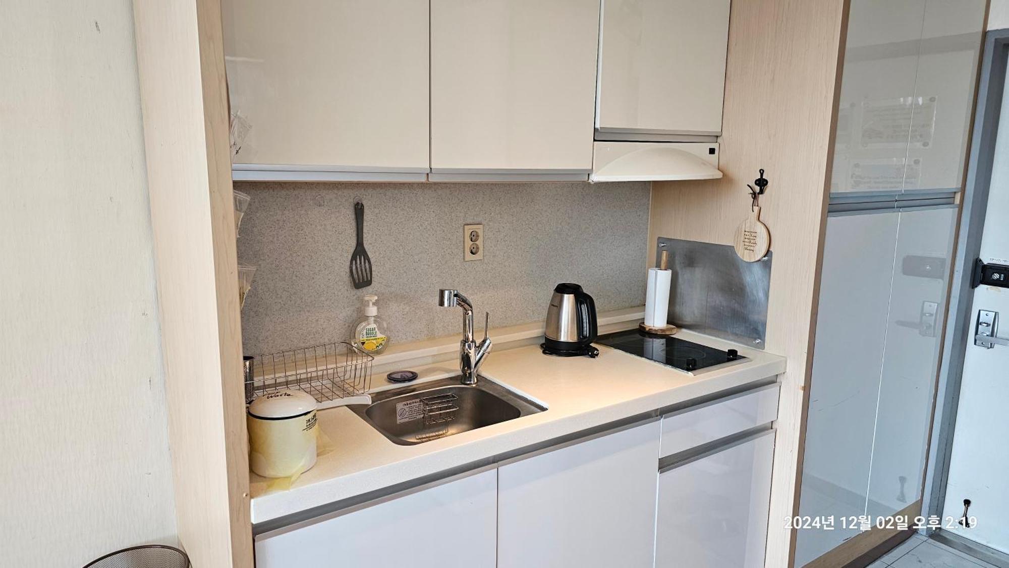 Hongdae Residence-5 1Min From Hongik Uni Station Exit #1 서울특별시 외부 사진